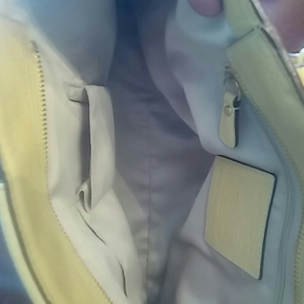 Authentic Coach Purse - Picture 5 of 8
